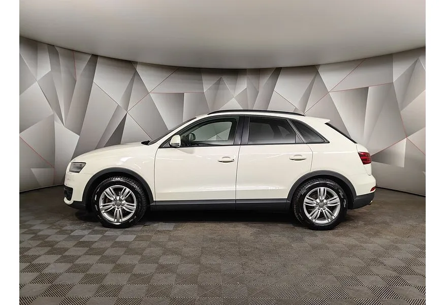 Audi Q3 2.0 TFSI quattro S tronic (170 л.с.) Белый в АВИЛОН. Слайд №5