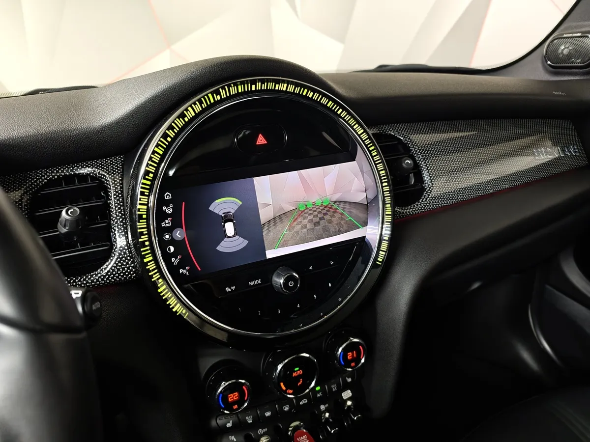 MINI 3 двери Cooper S 2.0 AT (192 л.с.) Серый в АВИЛОН. Слайд №17