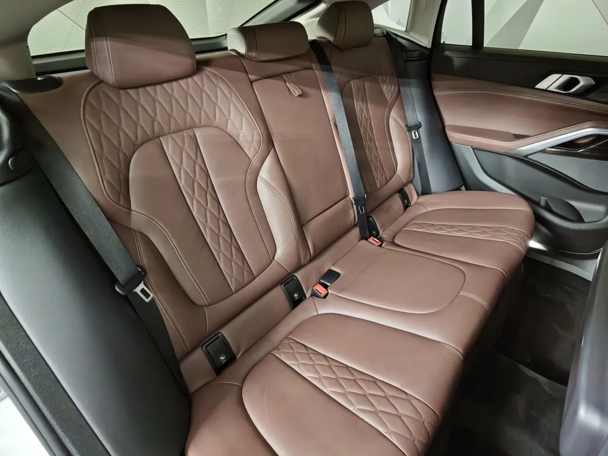 BMW X6 3.0 AT xDrive30d (249 л.с.) Белый в АВИЛОН. Слайд №14
