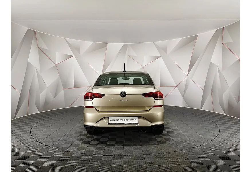 Volkswagen Polo 1.6 MPI AT (110 л.с.) Status Коричневый в АВИЛОН. Слайд №8