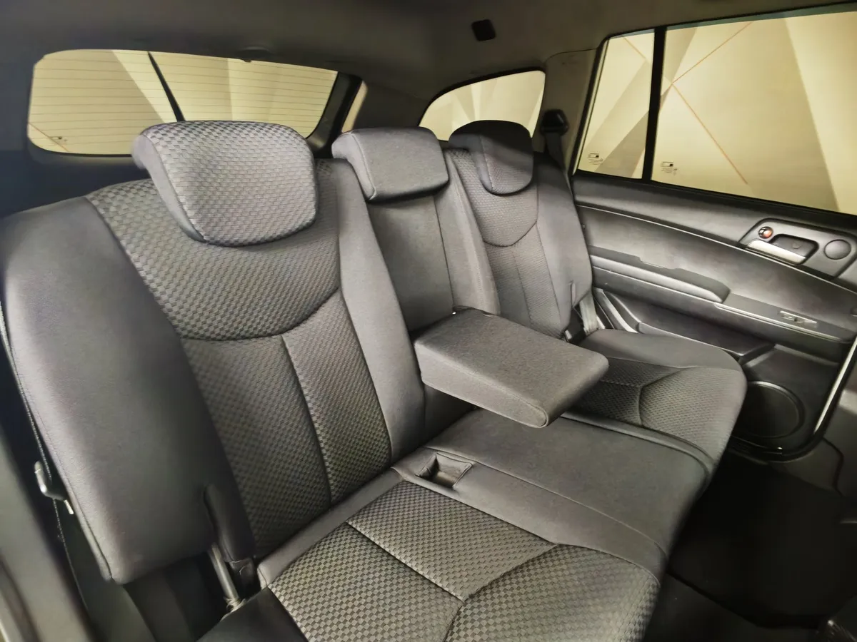 SsangYong Kyron 2.3 E-Tronic 4WD (150 л.с.) Белый в АВИЛОН. Слайд №17