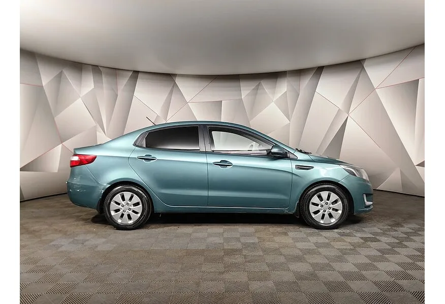 Kia Rio 1.6 AT (123 л.с.) Зеленый в АВИЛОН. Слайд №6