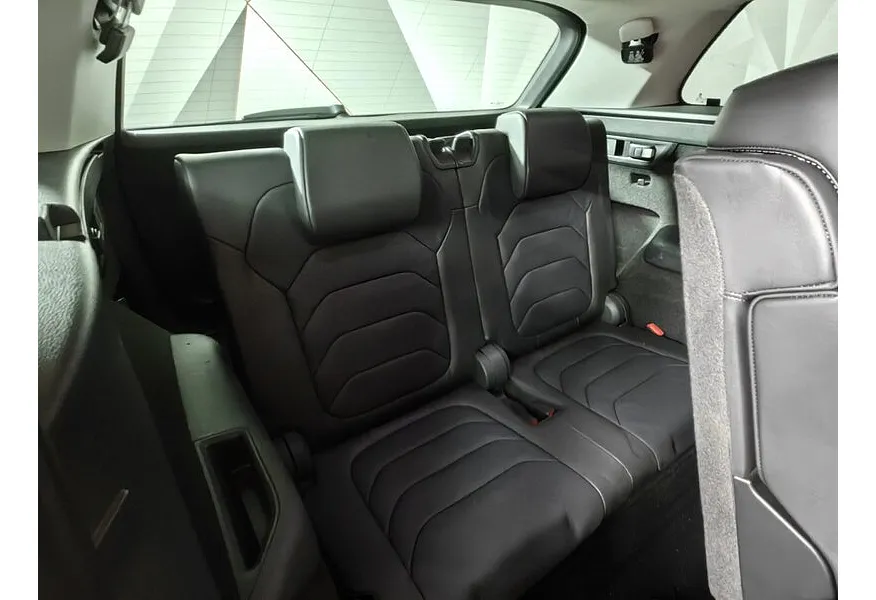 Skoda Kodiaq 2.0 TSI DSG 4X4 (180 л.с.) Черный в АВИЛОН. Слайд №22