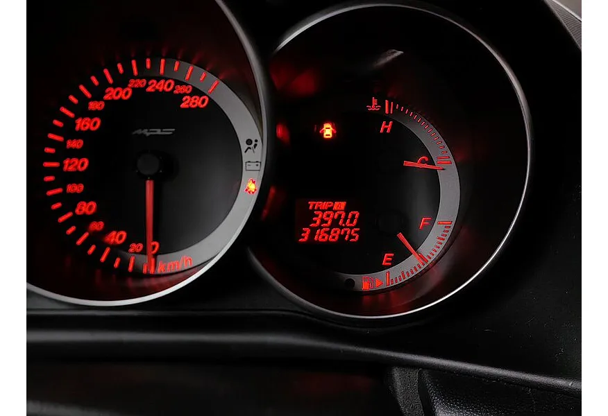 Mazda 3 1.6 MT (105 л.с.) Зеленый в АВИЛОН. Слайд №14