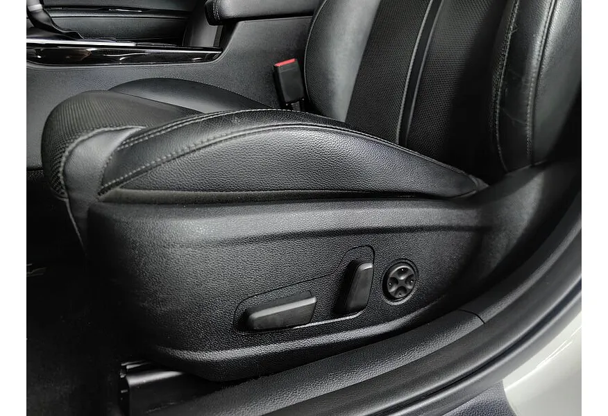 АВИЛОН - Kia Optima 2.4 GDI AT (188 л.с.) Luxe Белый - slide 20