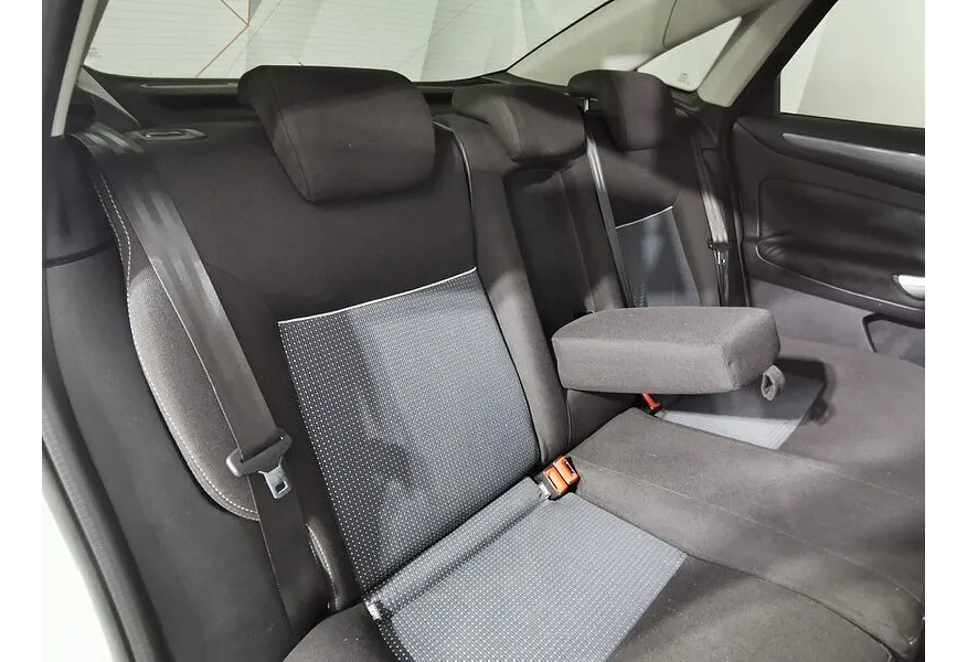АВИЛОН - Ford Mondeo 2.0 MT (145 л.с.) Серебристый - slide 9