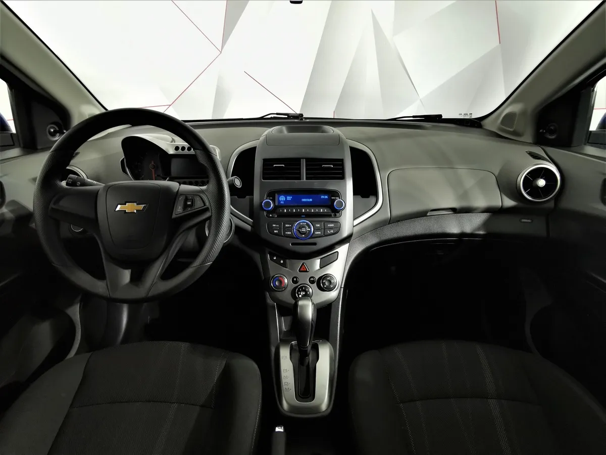 Chevrolet Aveo 1.6 AT (115 л.с.) Синий в АВИЛОН. Слайд №12