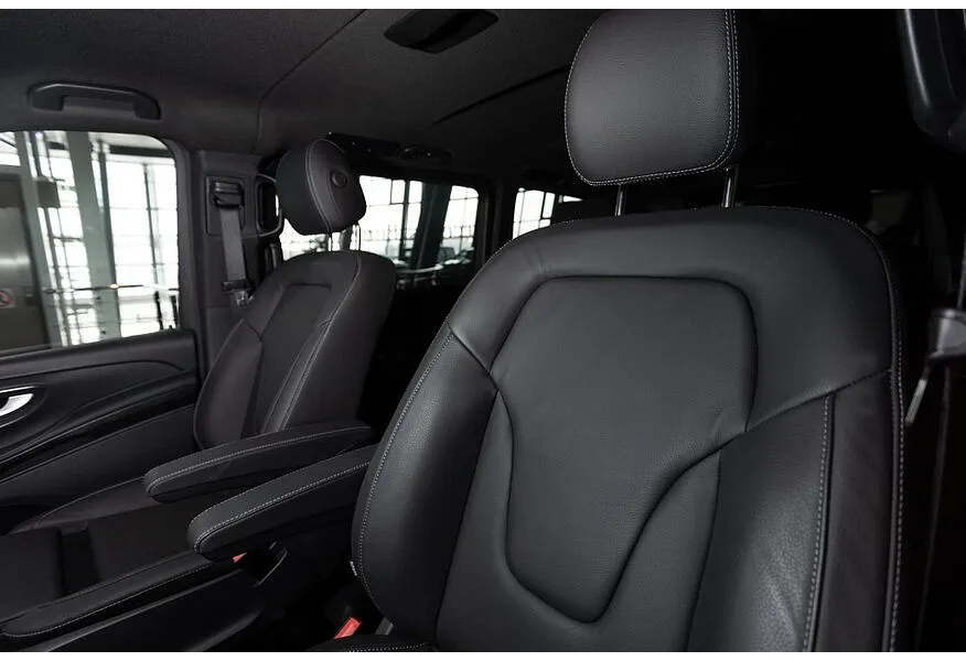 Mercedes-Benz V-Класс V 300 d L3 4MATIC 9G-TRONIC (237 л.с.) Avantgarde Черный в АВИЛОН. Слайд №10