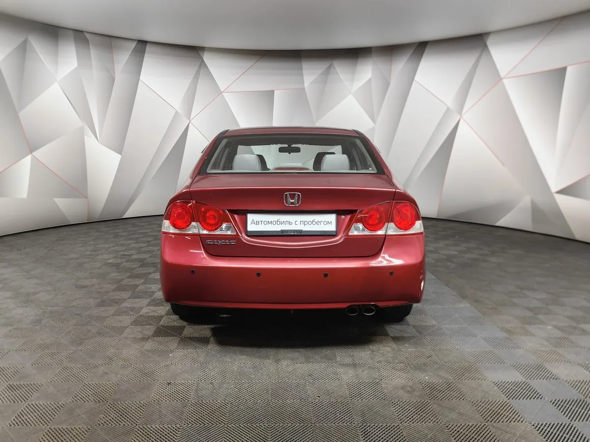 Honda Civic 1.8 AT (140 л.с.) Красный в АВИЛОН. Слайд №8