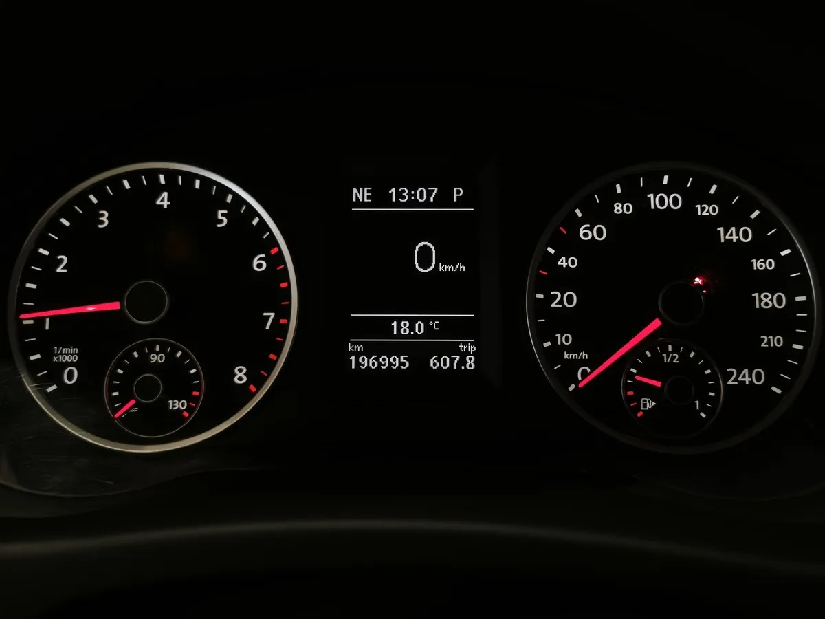 Volkswagen Tiguan 2.0 TSI 4Motion AT (170 л.с.) Sport & Style Белый в АВИЛОН. Слайд №16