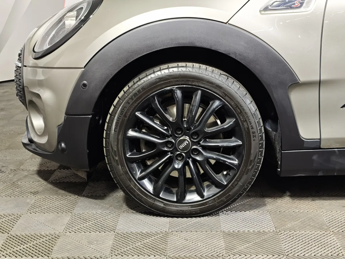 MINI Clubman 2.0 AT ALL4 (192 л.с.) Серый в АВИЛОН. Слайд №7