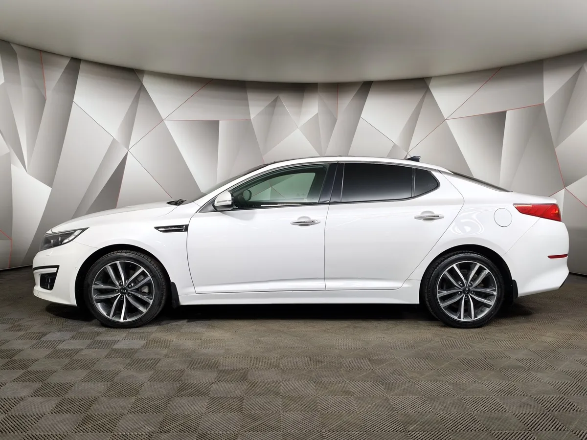 Kia Optima 2.4 AT (180 л.с.) Comfort Белый в АВИЛОН. Слайд №5