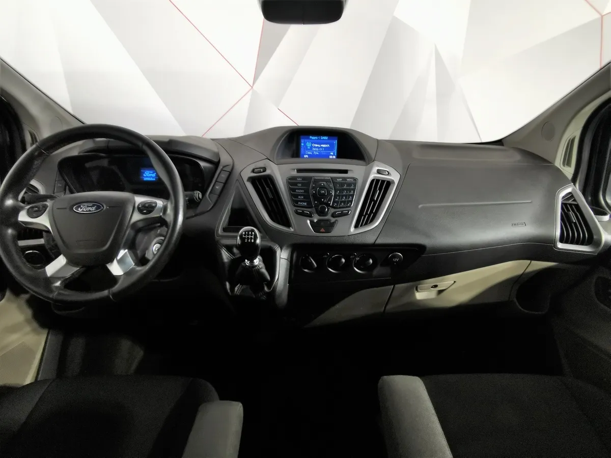 Ford Tourneo Custom 2.2 Duratorq TDCi MT 300 LWB (125 л.с.) Limited Серый в АВИЛОН. Слайд №13