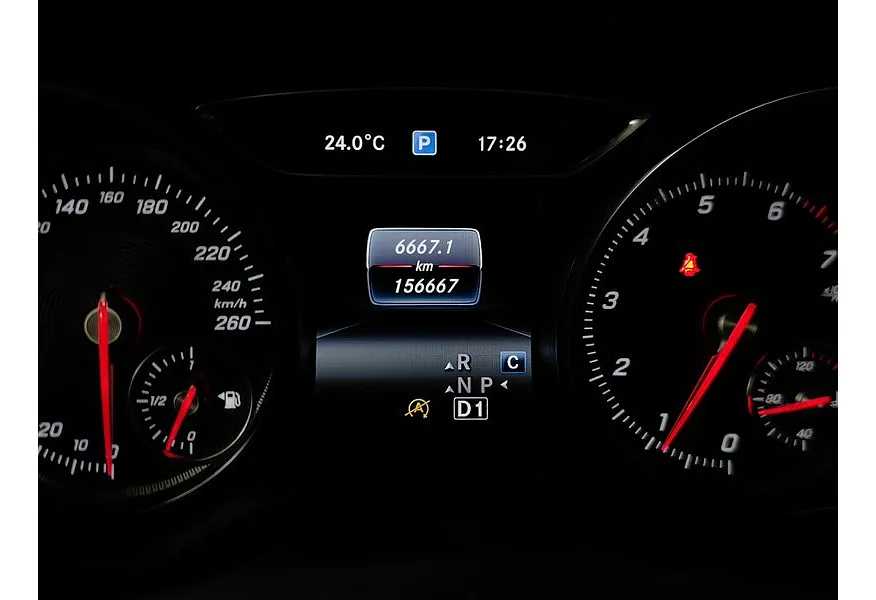 Mercedes-Benz GLA 250 7G-DCT 4MATIC (211 л.с.) Особая серия Серый в АВИЛОН. Слайд №18