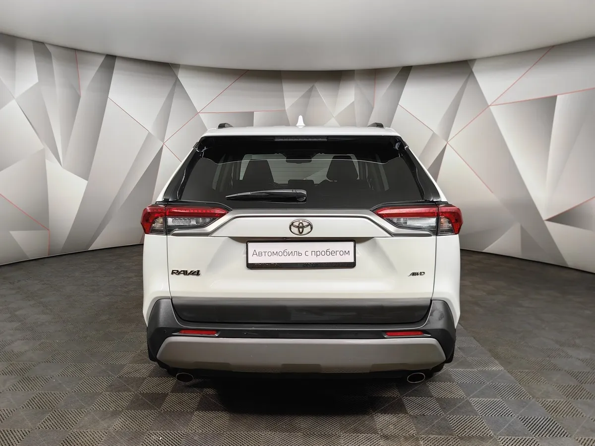 Toyota RAV4 2.0i CVT AWD (149 л.с.) Белый в АВИЛОН. Слайд №8