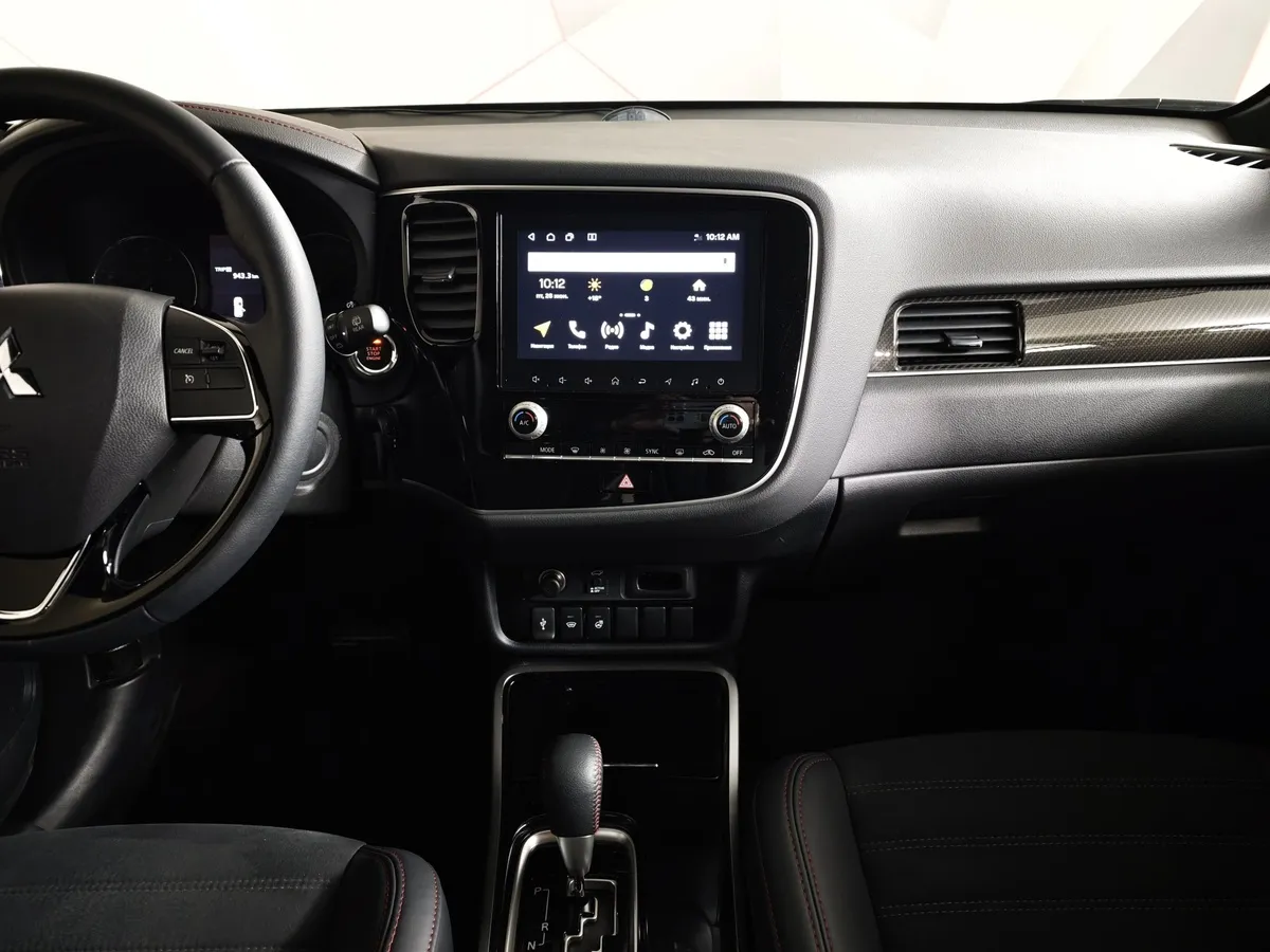Mitsubishi Outlander 2.0 MIVEC CVT 4WD (146 л.с.) Instyle Комбинированный в АВИЛОН. Слайд №15