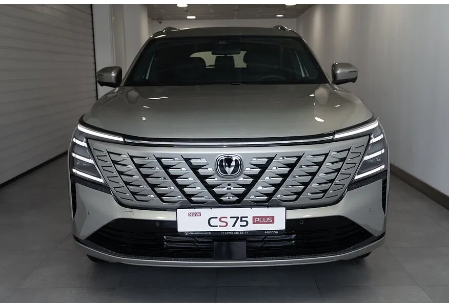Changan CS75PLUS 2.0 AT 4WD (235 л.с.) Tech Коричневый в АВИЛОН. Слайд №3