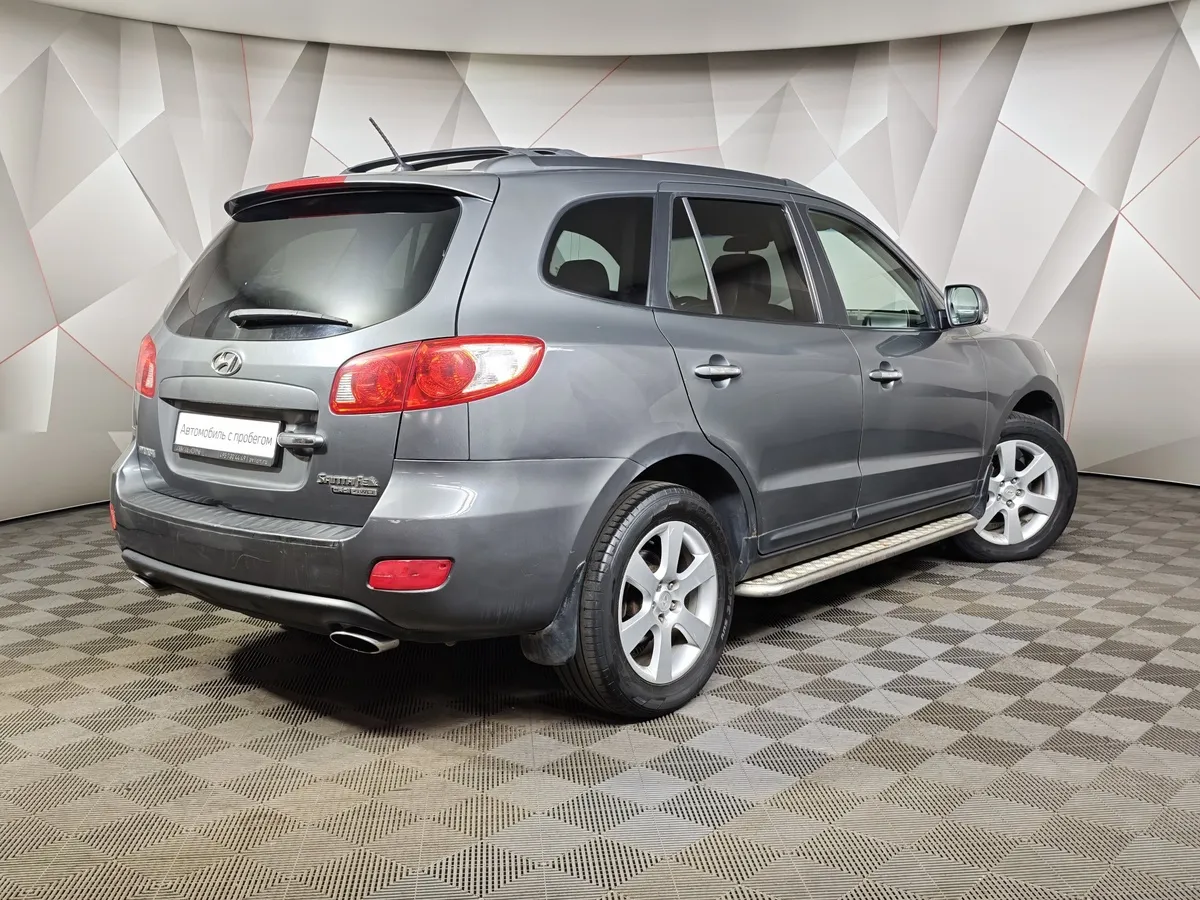 Hyundai Santa Fe 2.2 CRDi AT 4WD (197 л.с.) Comfort Серый в АВИЛОН. Слайд №2