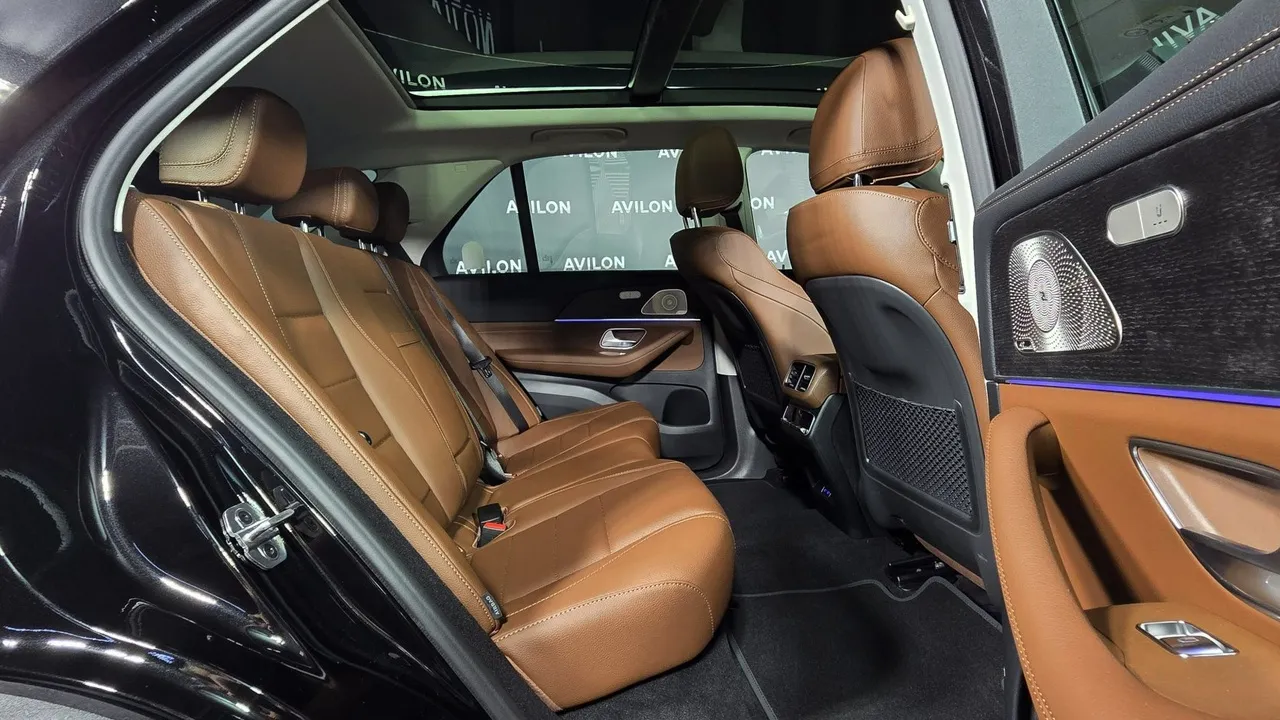 Mercedes-Benz GLE 300d 4MATIC 9G-TRONIC (269 л.с.) Черный в АВИЛОН. Слайд №14