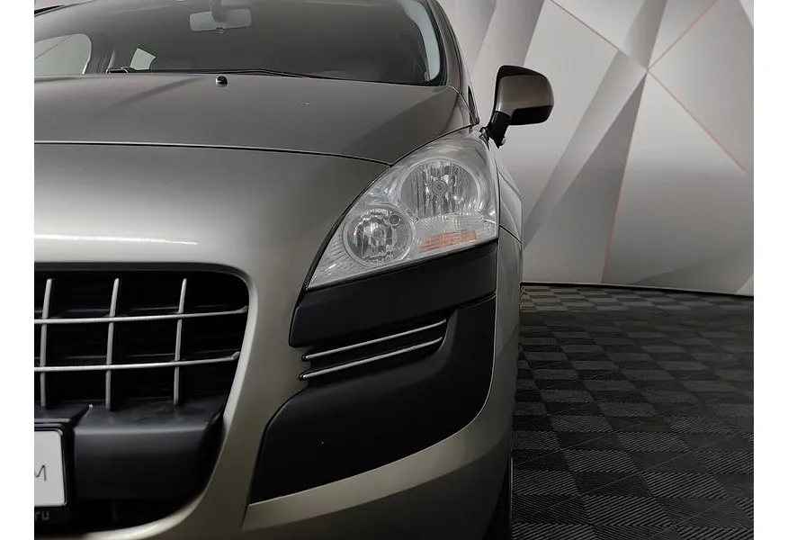 Peugeot 3008 1.6 e-HDi ETG (115 л.с.) Бежевый в АВИЛОН. Слайд №10