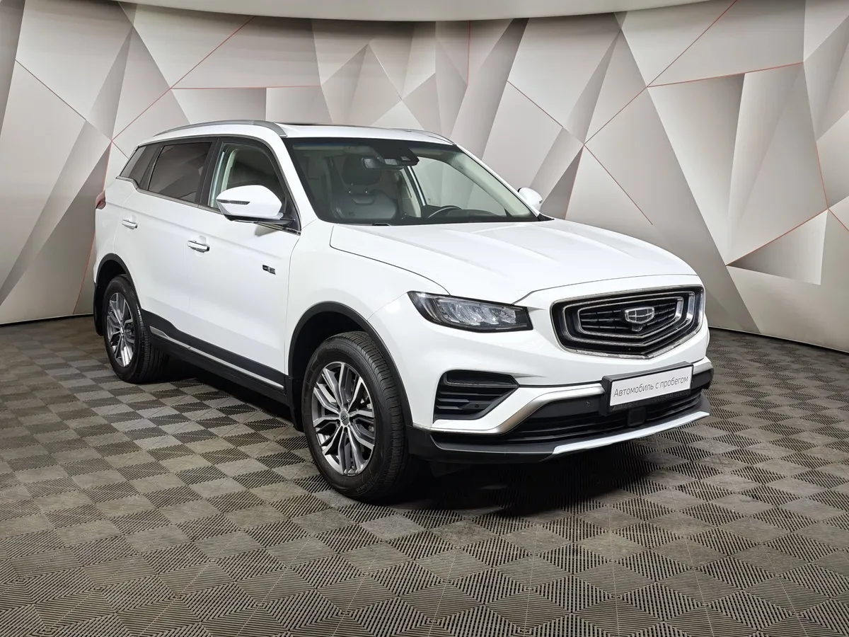 Geely Atlas Pro 1.5T 7DCT AWD (177 л.с.) Flagship Белый в АВИЛОН. Слайд №3