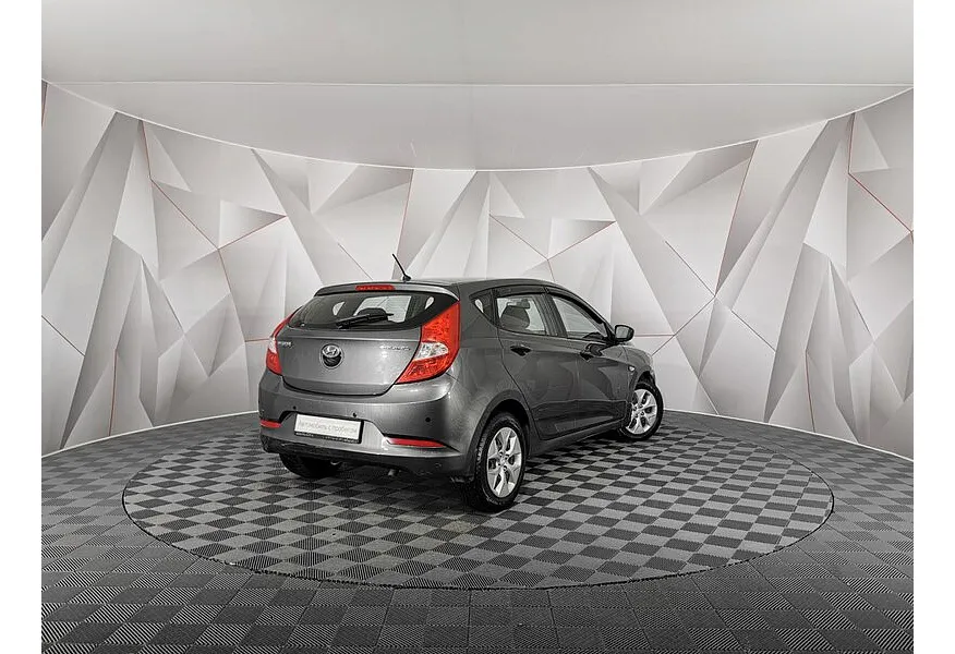 Hyundai Solaris 1.6 AT (123 л.с.) Comfort Серый в АВИЛОН. Слайд №2