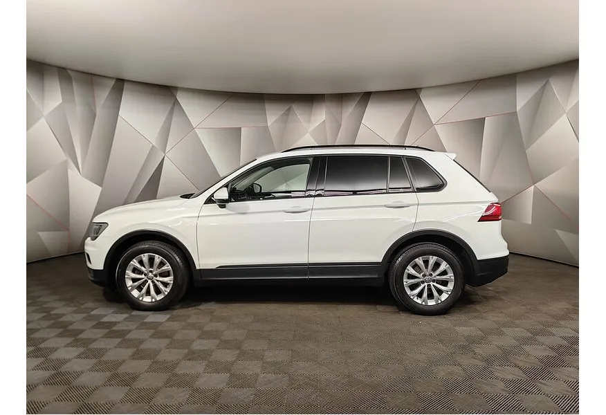 АВИЛОН - Volkswagen Tiguan 1.4 TSI 4Motion DSG (150 л.с.) Comfortline Белый - slide 2