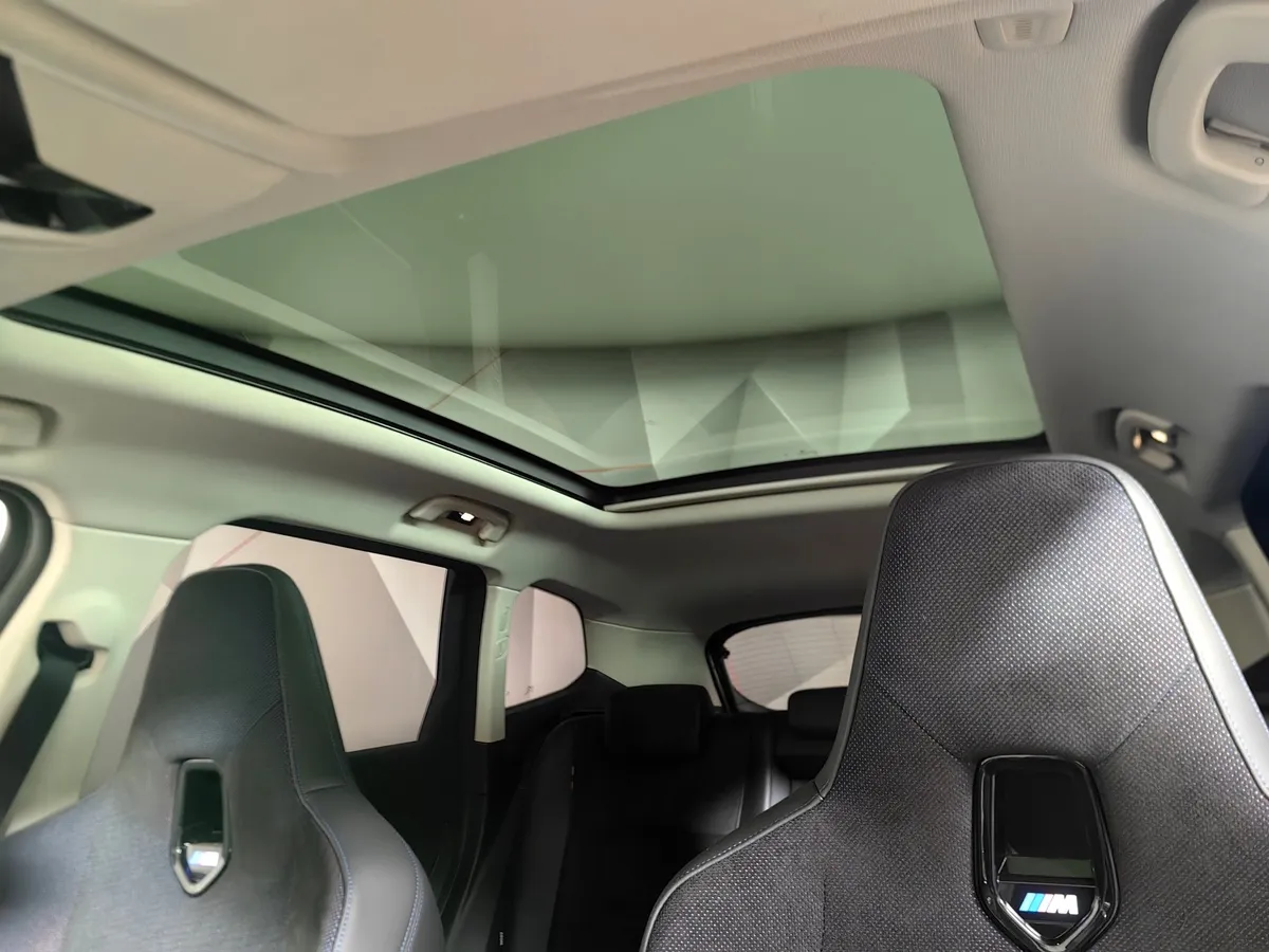 BMW X1 xDrive25 Li (204 л.с.) Белый в АВИЛОН. Слайд №19