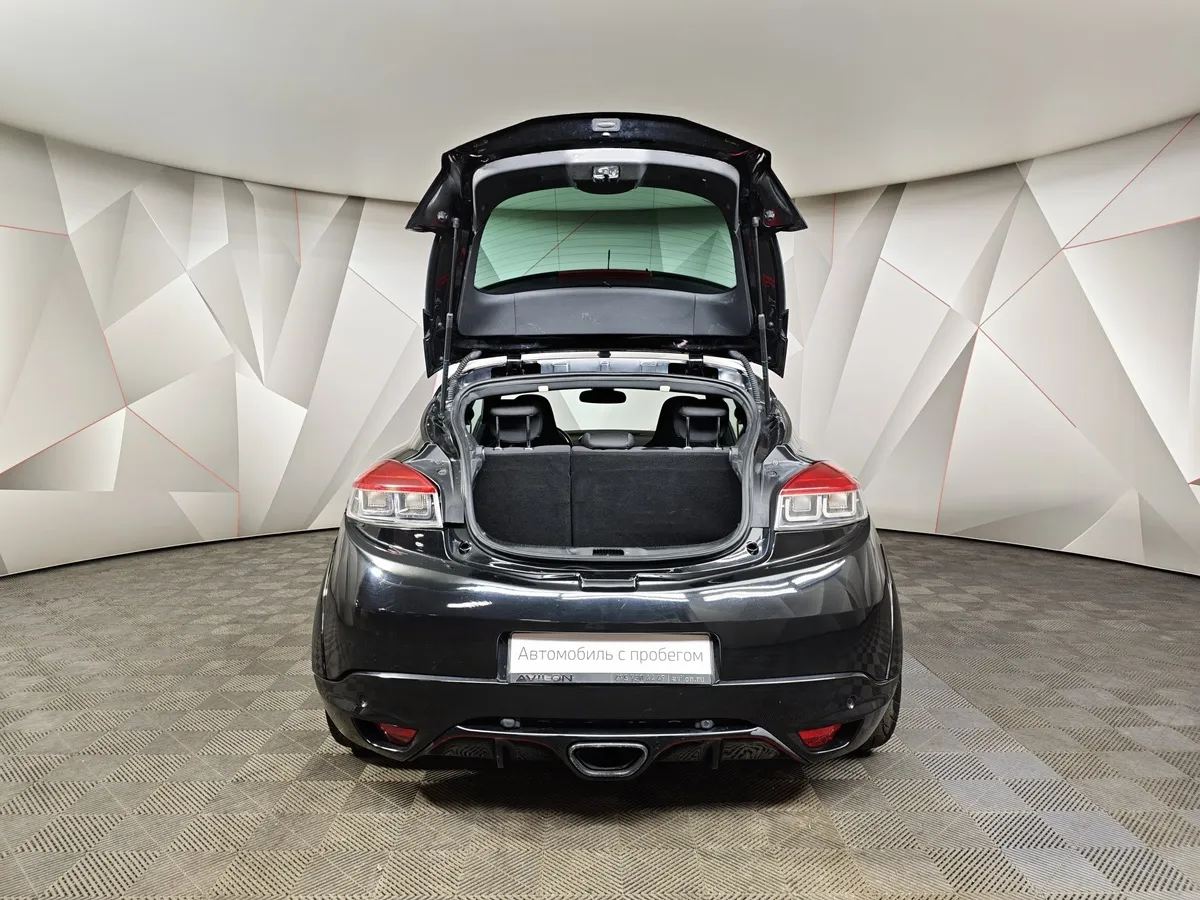 Renault Megane 2.0 TCe MT (250 л.с.) Sport Черный в АВИЛОН. Слайд №12