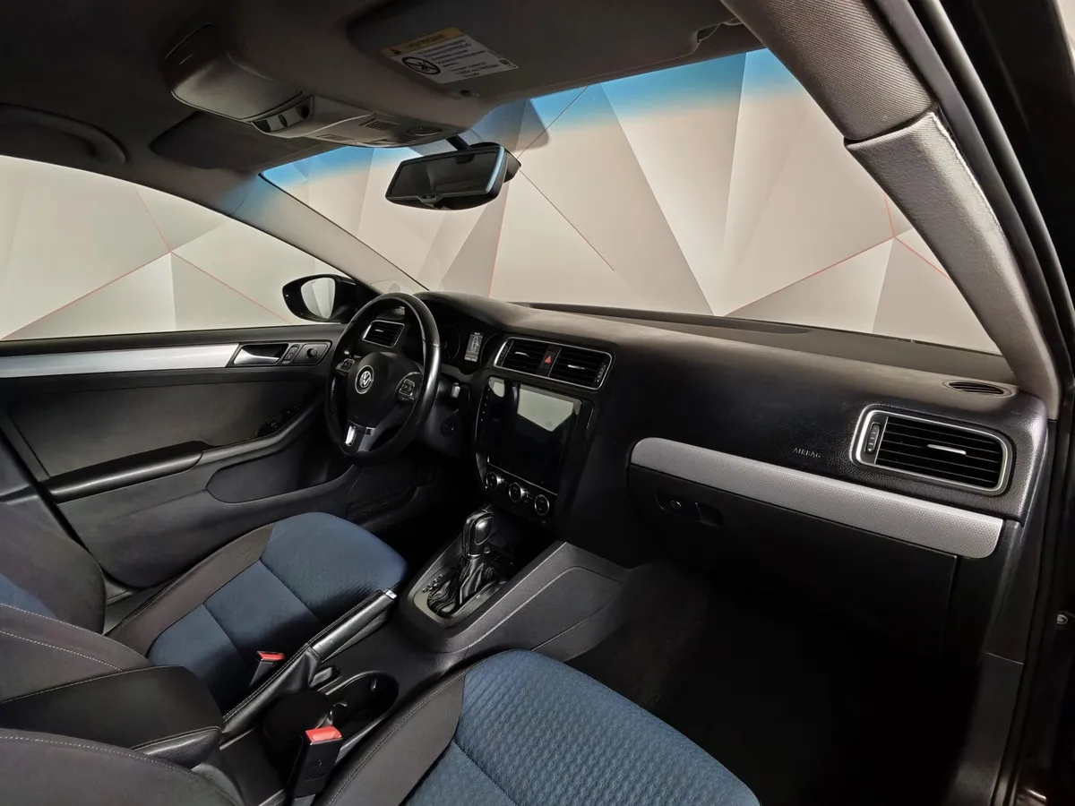 Volkswagen Jetta 1.4 TSI DSG (122 л.с.) Comfortline Черный в АВИЛОН. Слайд №12