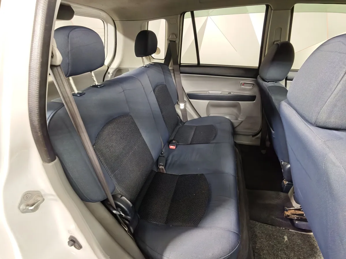 Mazda Demio 1.5 AT (100 л.с.) Белый в АВИЛОН. Слайд №14