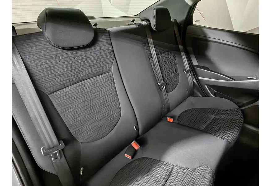 Hyundai Solaris 1.6 AT (123 л.с.) Comfort Серый в АВИЛОН. Слайд №17