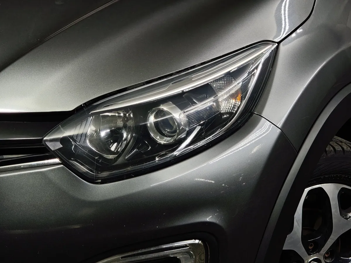 Renault Kaptur 2.0 AT AWD (143 л.с.) Серый в АВИЛОН. Слайд №10