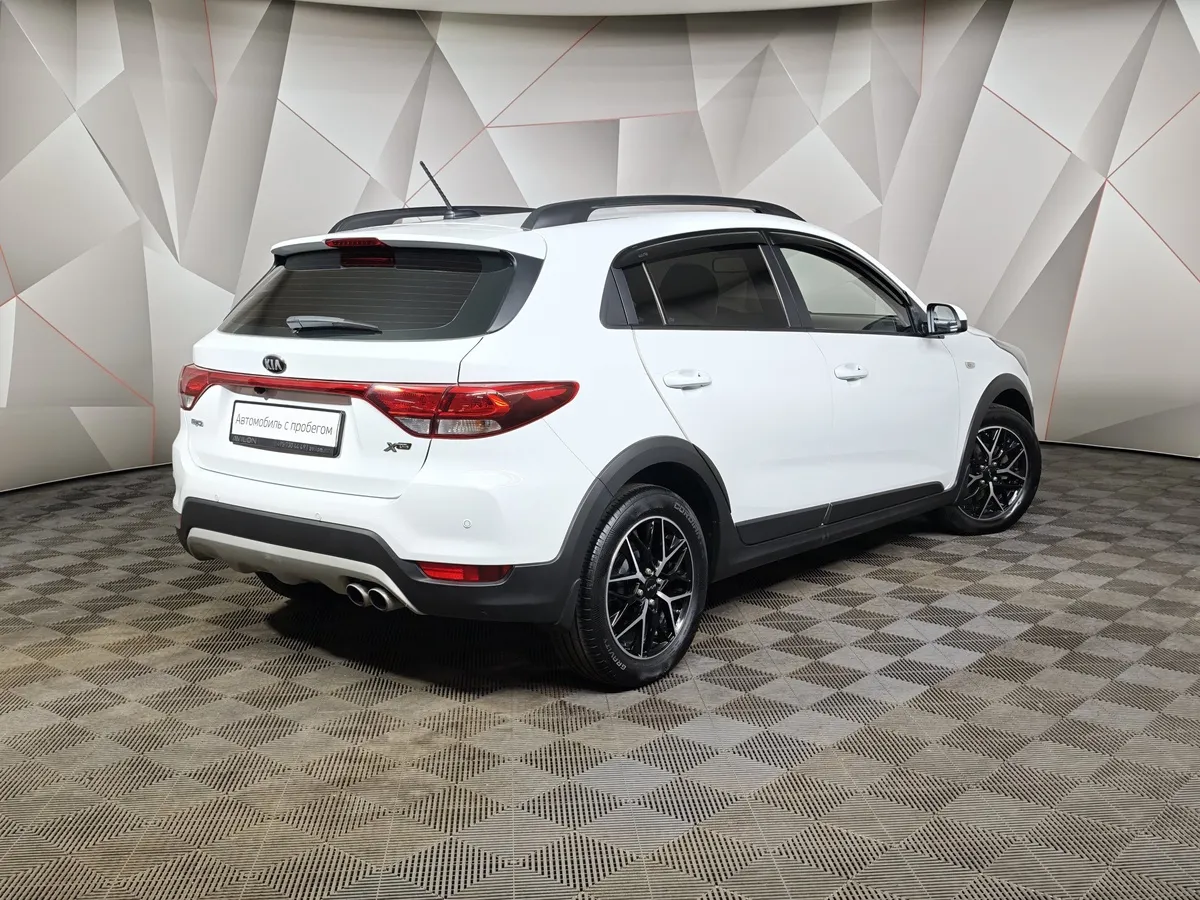 Kia Rio X-Line 1.6 AT (123 л.с.) Luxe Белый в АВИЛОН. Слайд №2