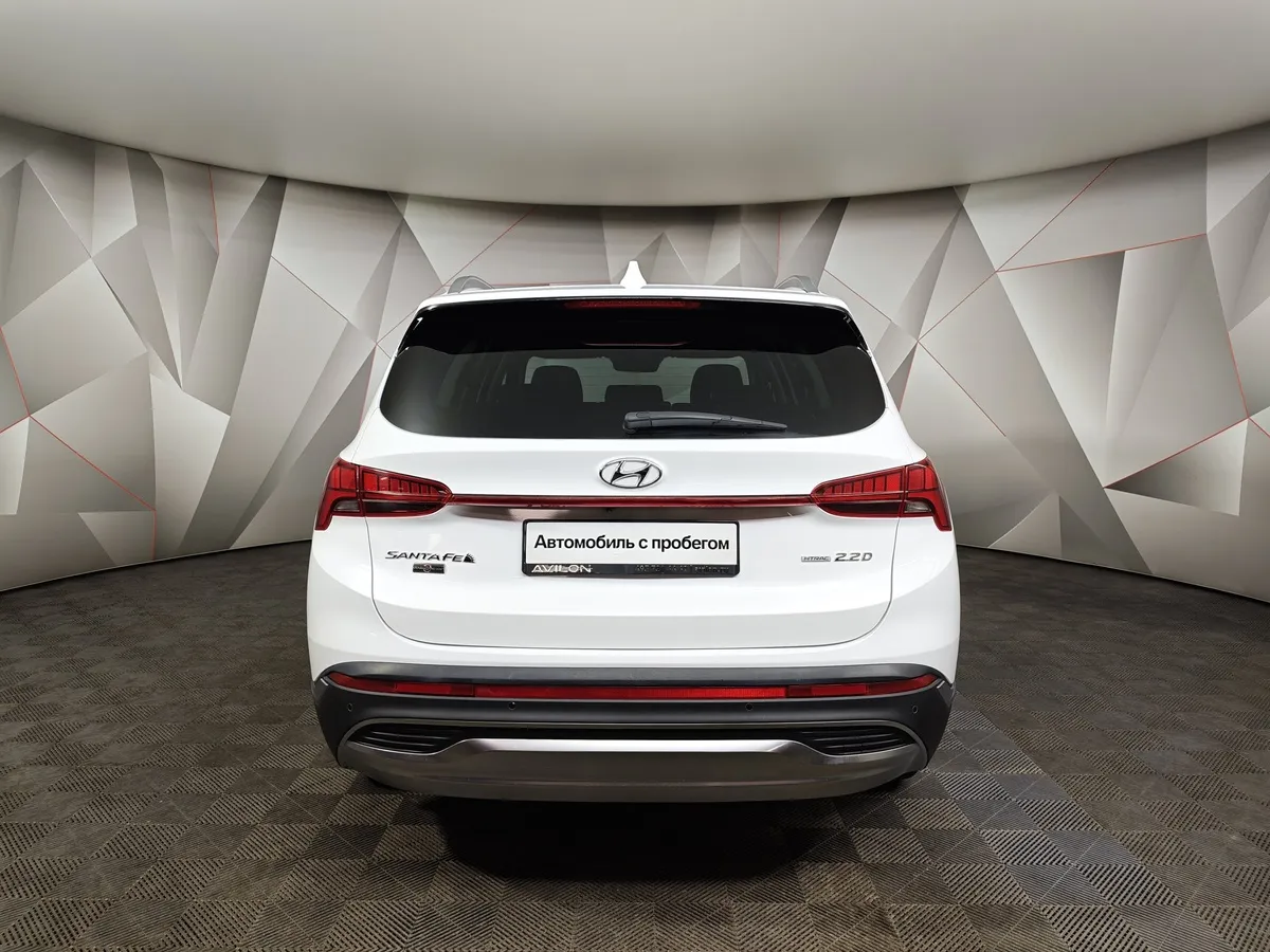 Hyundai Santa Fe 2.2 CRDi AWD 8AT (200 л.с.) Prestige Белый в АВИЛОН. Слайд №7 Hyundai Santa Fe 2.2 CRDi AWD 8AT (200 л.с.) Prestige Белый в АВИЛОН. Слайд №7