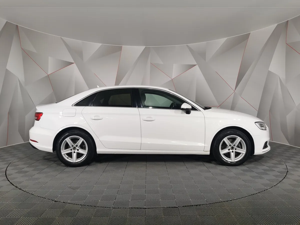 Audi A3 1.4 TFSI AT (150 л.с.) Белый в АВИЛОН. Слайд №6