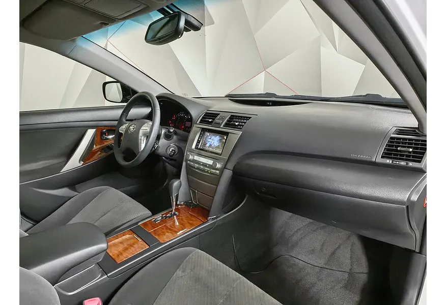 АВИЛОН - Toyota Camry 2.4 VVT-i AT (167 л.с.) Белый - slide 14