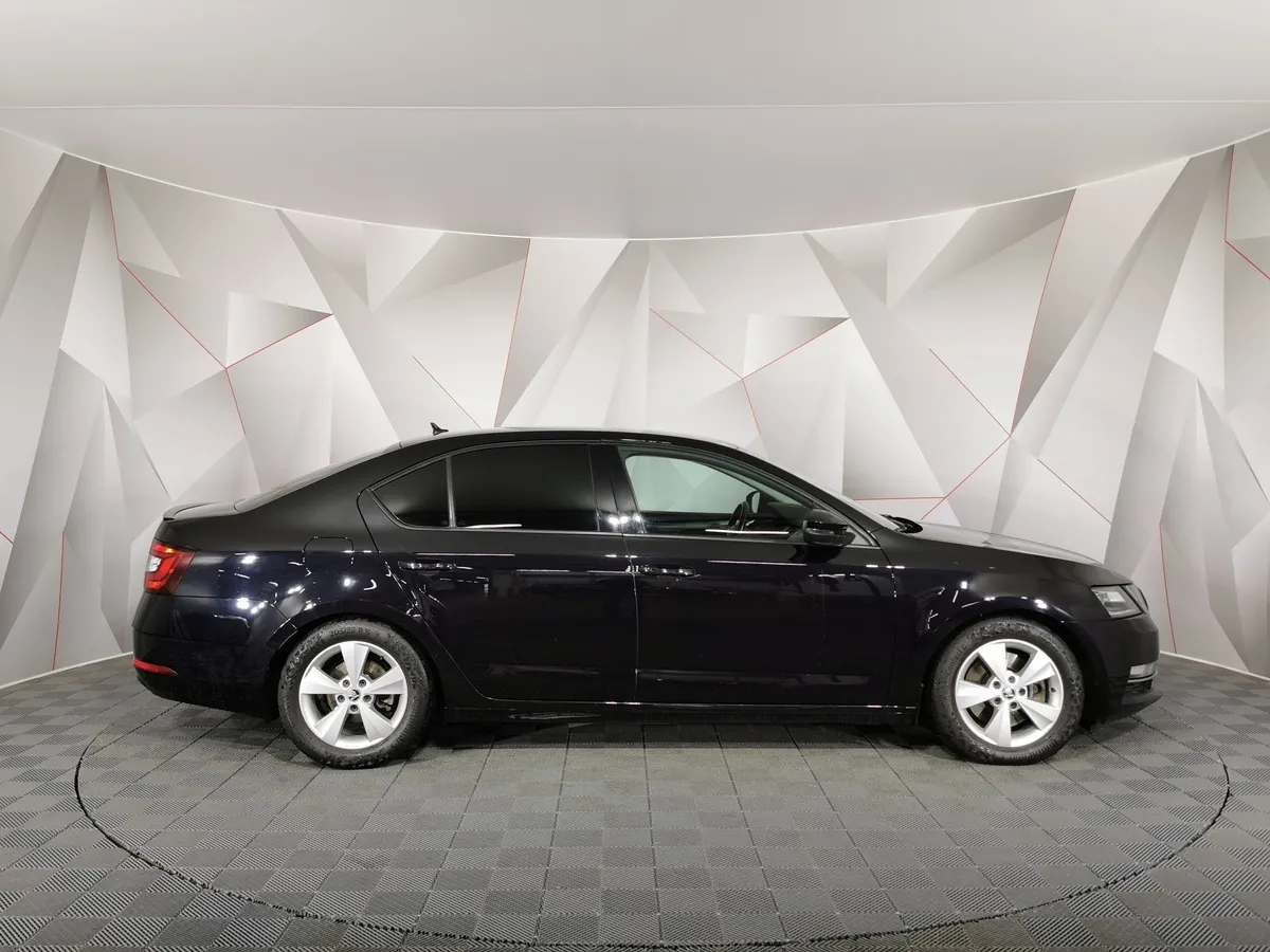 Skoda Octavia 1.8 TSI DSG (180 л.с.) Style Черный в АВИЛОН. Слайд №6