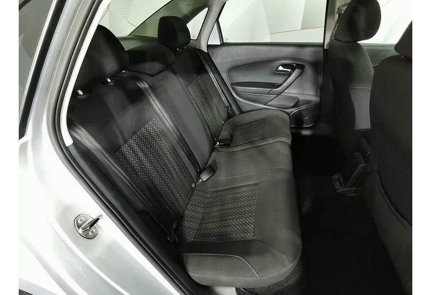 АВИЛОН - Volkswagen Polo 1.6 MPI AT (110 л.с.) Comfortline Серебристый - slide 14
