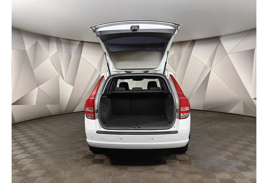 АВИЛОН - Kia Ceed 1.6 AT (122 л.с.) Luxe Белый - slide 17