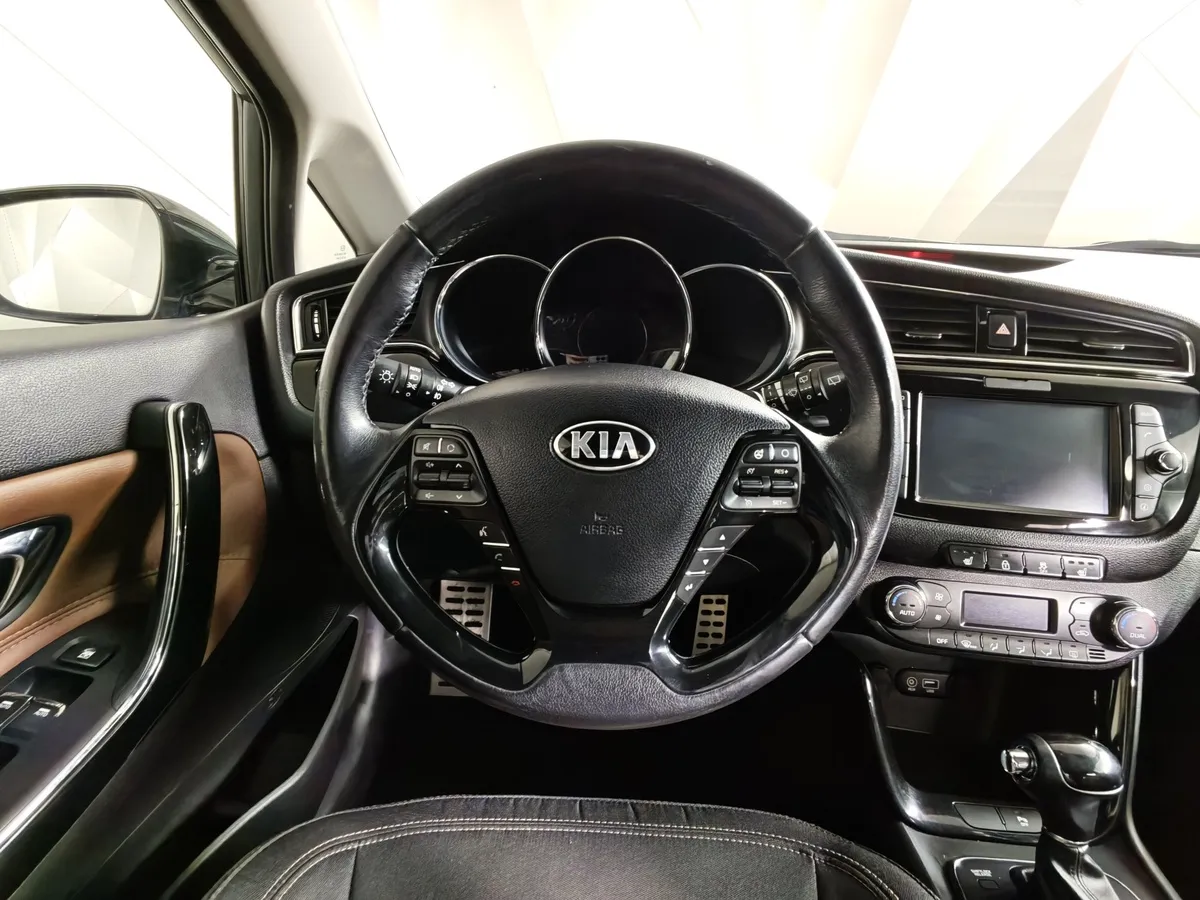 Kia Ceed 1.6 AT (130 л.с.) Luxe Серый в АВИЛОН. Слайд №20
