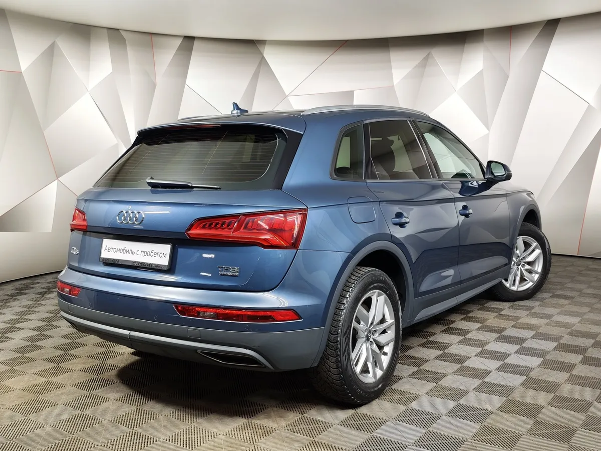 Audi Q5 2.0 TFSI S tronic quattro (249 л.с.) Синий в АВИЛОН. Слайд №2
