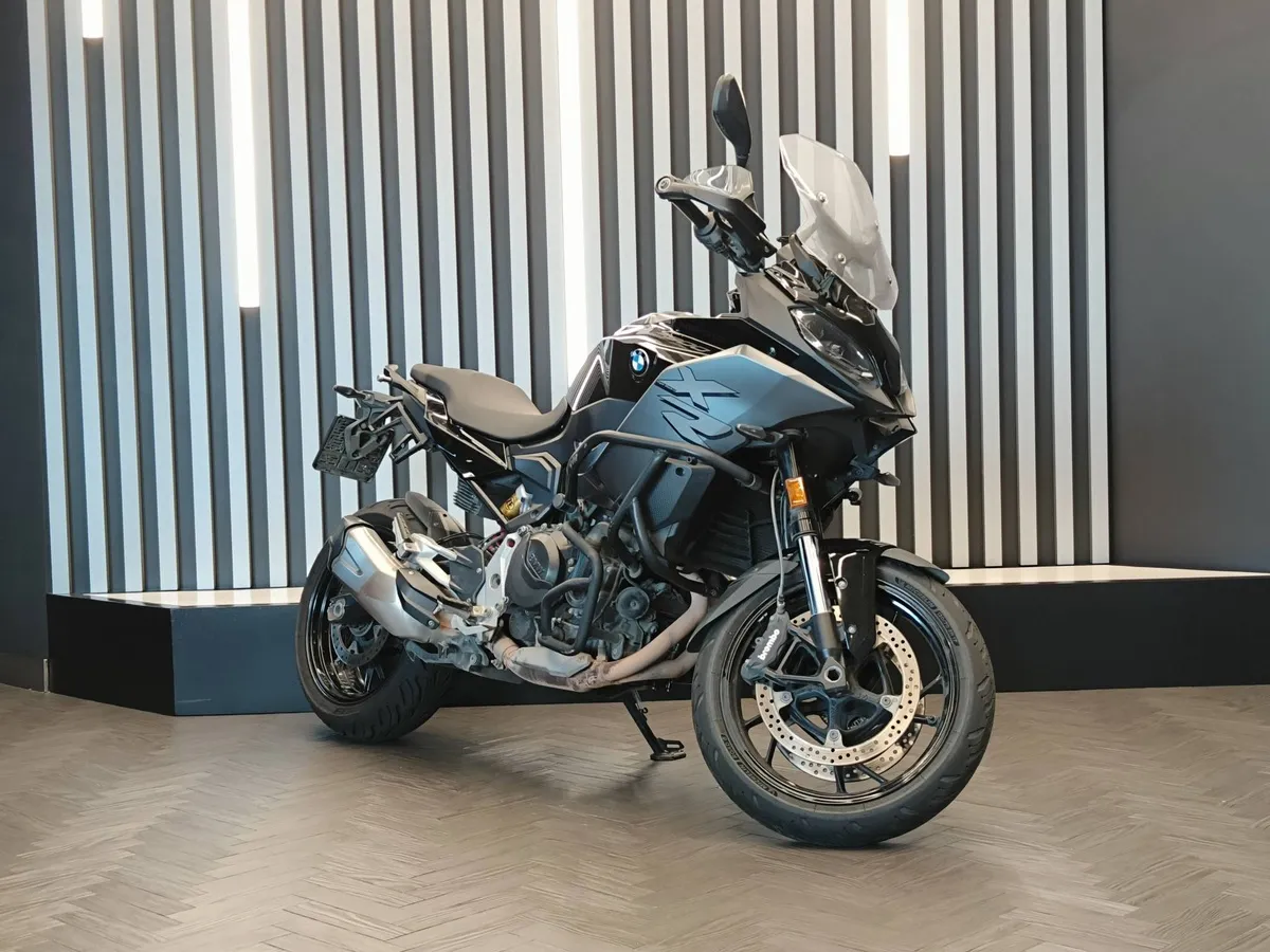 BMW Motorrad F 900 XR F 900 XR 895 см³ 895 Черный в АВИЛОН. Слайд №2