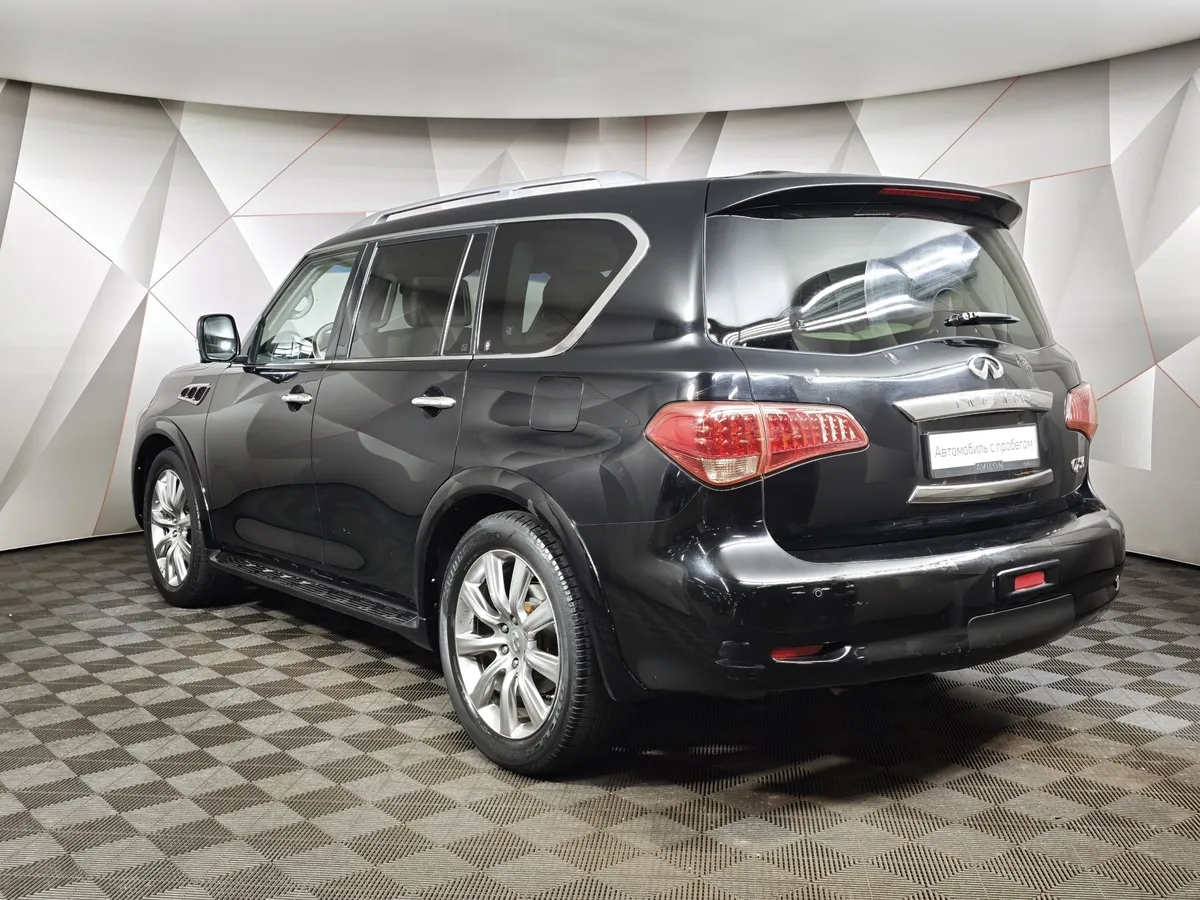 Infiniti QX-Series QX56 AT (405 л.с.) Черный в АВИЛОН. Слайд №4