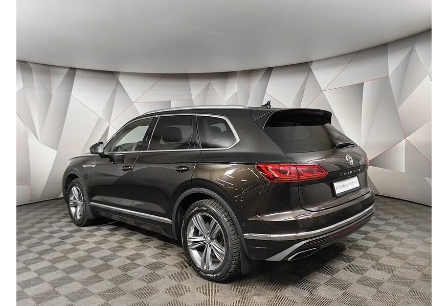 Volkswagen Touareg 2.0 TSI Tiptronic 4Motion (249 л.с.) Exclusive Черный в АВИЛОН. Слайд №4