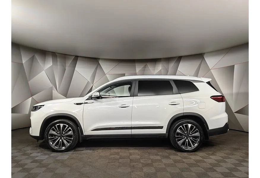 Chery Tiggo 8 Pro Max 2.0 AMT AWD (197 л.с.) Ultimate Белый в АВИЛОН. Слайд №5
