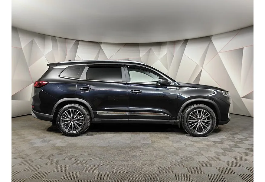 Chery Tiggo 8 Pro 1.6 TGDI DCT7 (186 л.с.) Prestige Dreamline Черный в АВИЛОН. Слайд №6