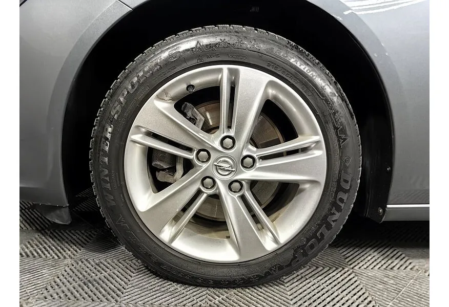 Opel Insignia 1.5d AT (122 л.с.) Серый в АВИЛОН. Слайд №9