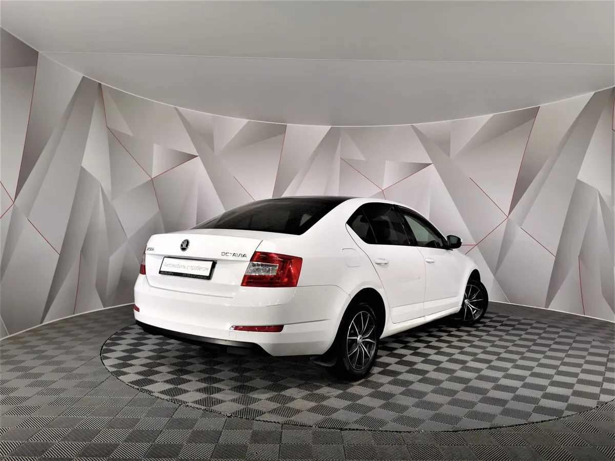 Skoda Octavia 1.4 TSI DSG (150 л.с.) Ambition Белый в АВИЛОН. Слайд №2