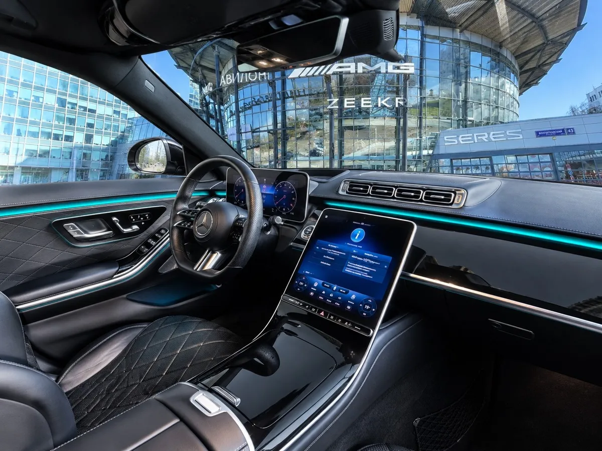 Mercedes-Benz S-Класс S 400 d 9G-Tronic 4Matic (330 л.с.) Premium Серый в АВИЛОН. Слайд №11